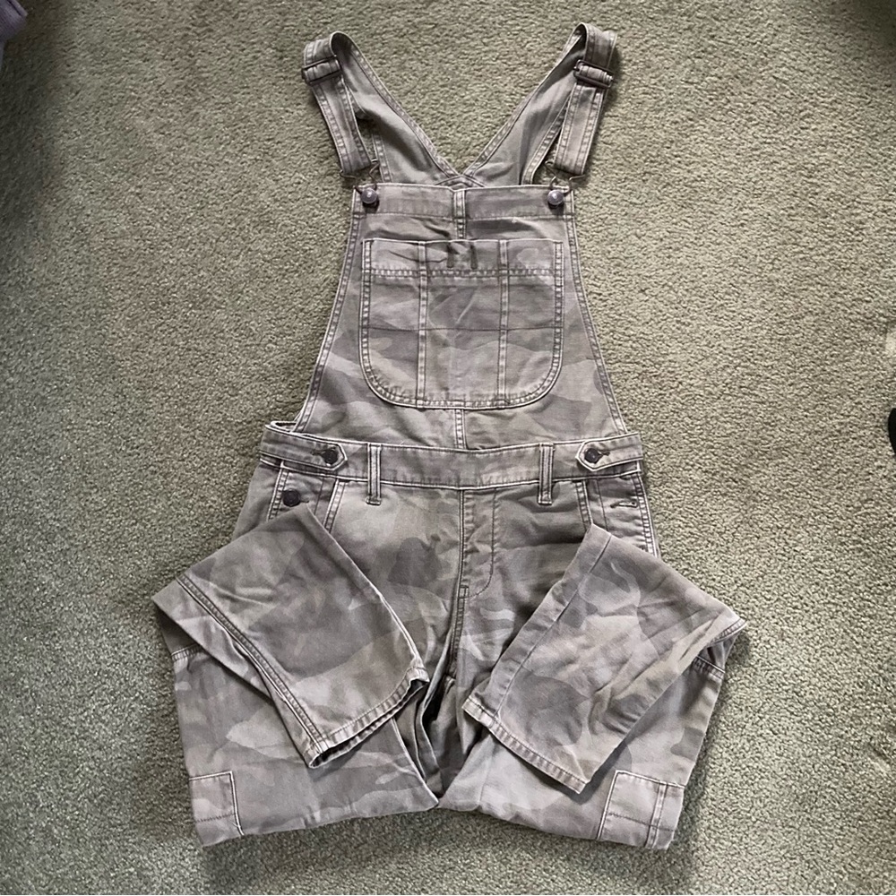 Abercrombie & Fitch Pale Green Camo Print Overalls